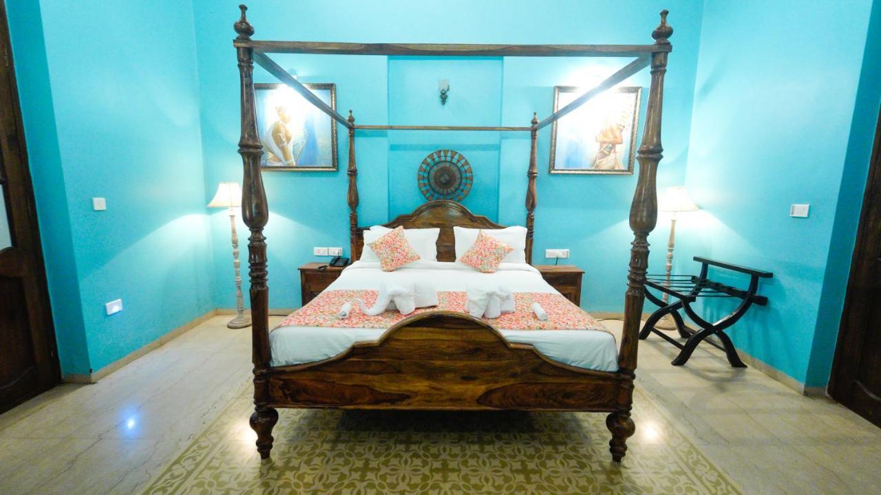 Surya Kiran Heritage Hotel Панаджи Экстерьер фото