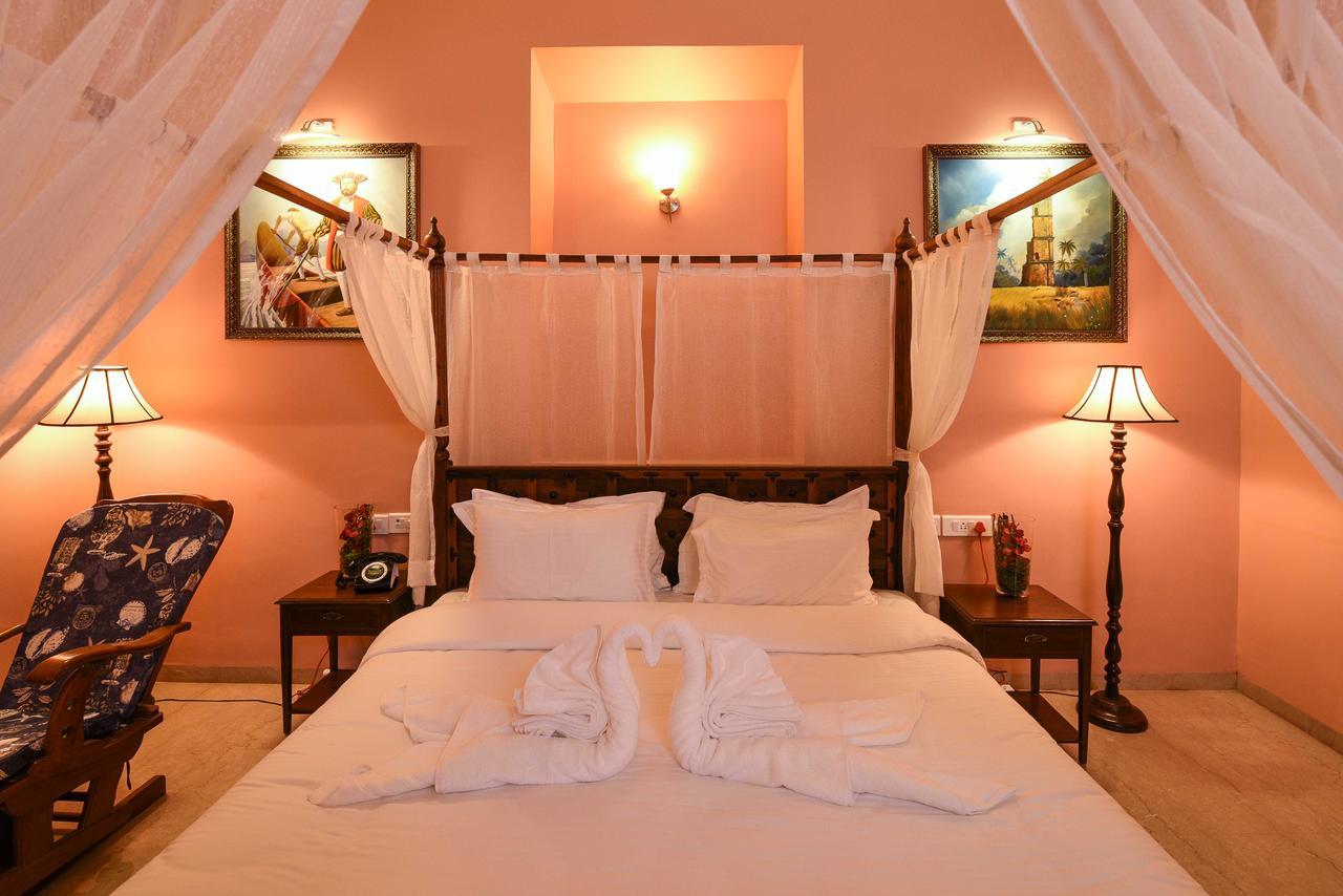 Surya Kiran Heritage Hotel Панаджи Экстерьер фото